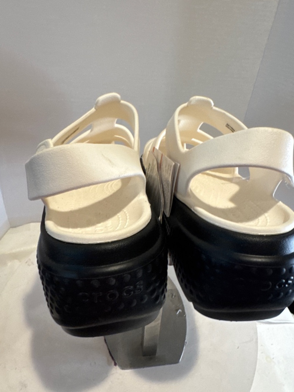 CROCS Stomp Platform Fisherman Sandal Women's size 9 - Picture 7 of 10